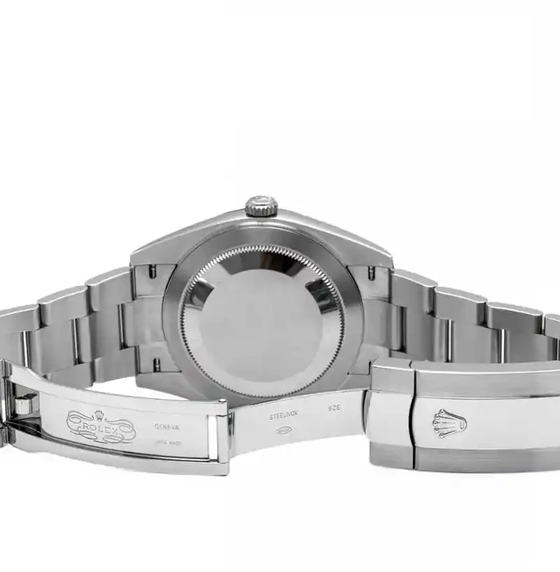 PrestigiousJewellers Yes Datejust 126334 Rolex 0530